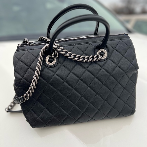 🔥CHANEL CHAIN  luxury shoulder camera Bag🔥 - Picture 15 of 16